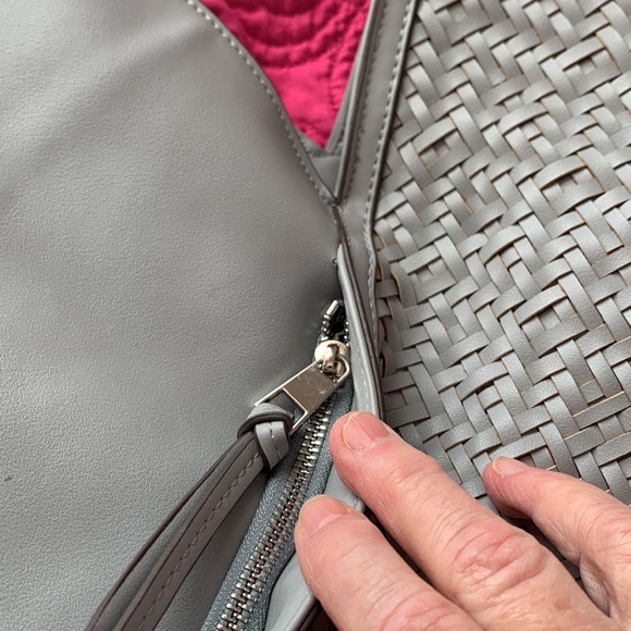 SOLE/SOCIETY large vegan gray purse. - Picture 7 of 10